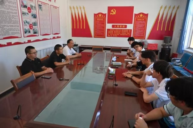 兰州理工大学学子逐光西行 解锁光伏产业的生态与民生密码__兰州理工大学学子逐光西行 解锁光伏产业的生态与民生密码