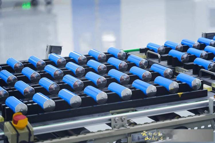 小圆柱电池生产线工程师薪资__圆柱全极耳电池